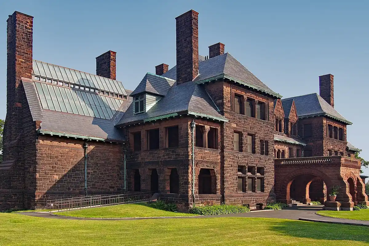 The James J. Hill House in St. Paul, Minnesota